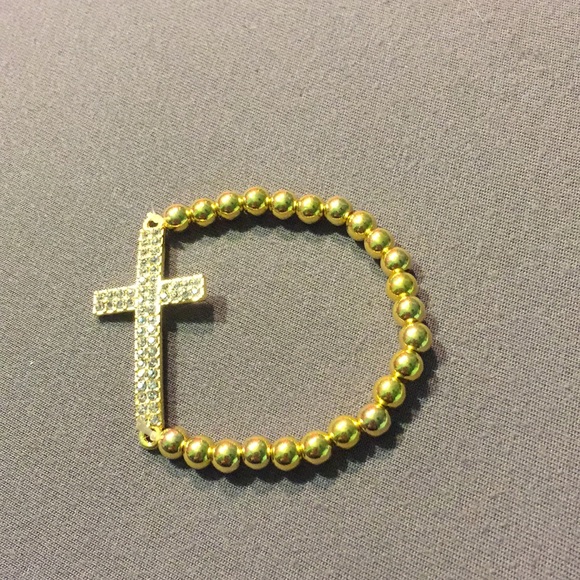 Gold Cross🎁🎉3xHP🎉 Bracelet - Picture 2 of 3